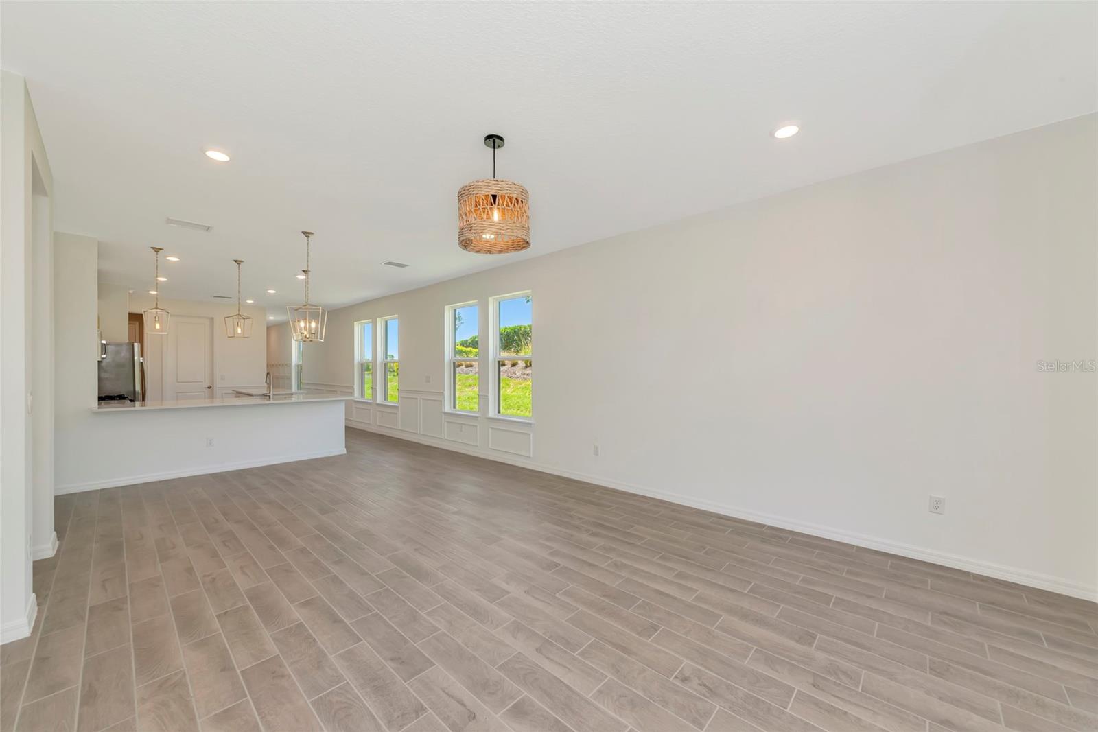Listing Image #8