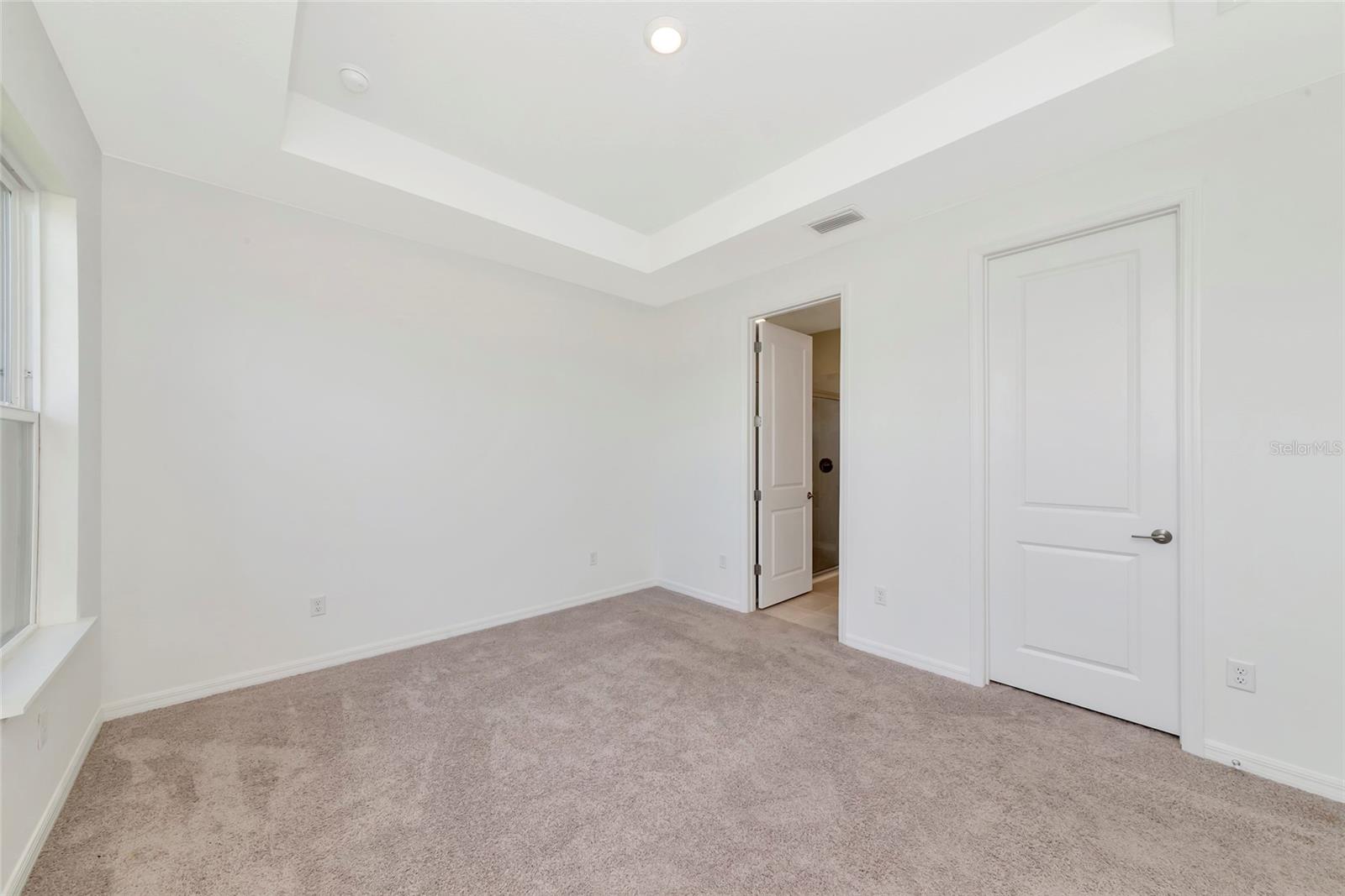 Listing Image #24
