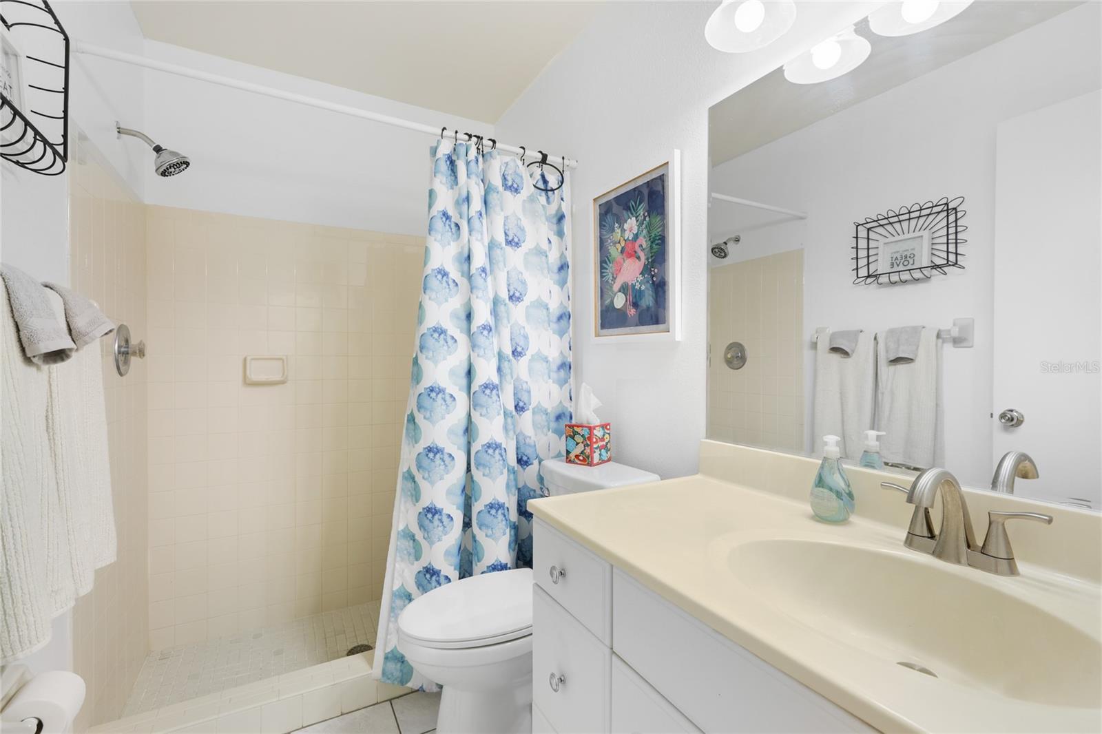 Listing Image #15