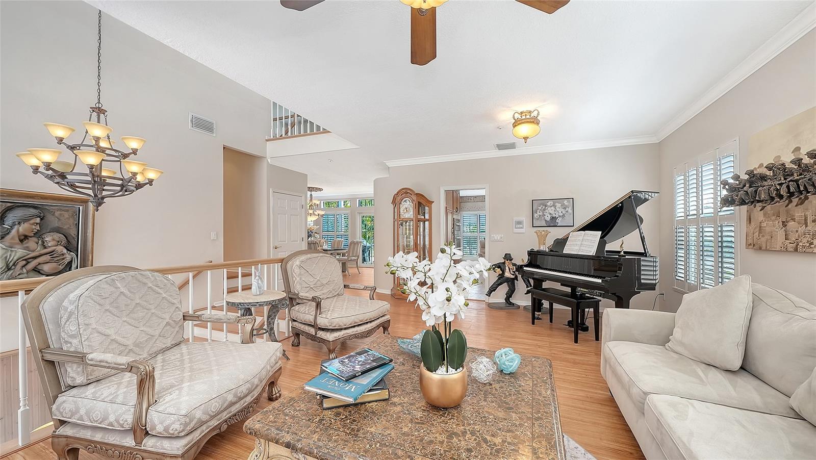 Listing Image #4