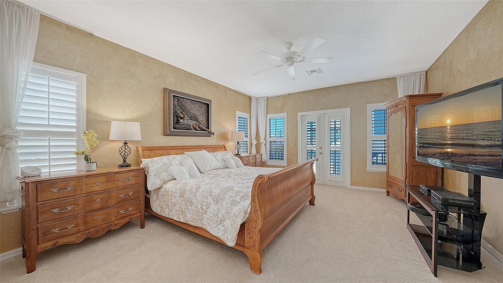 Listing Image #42