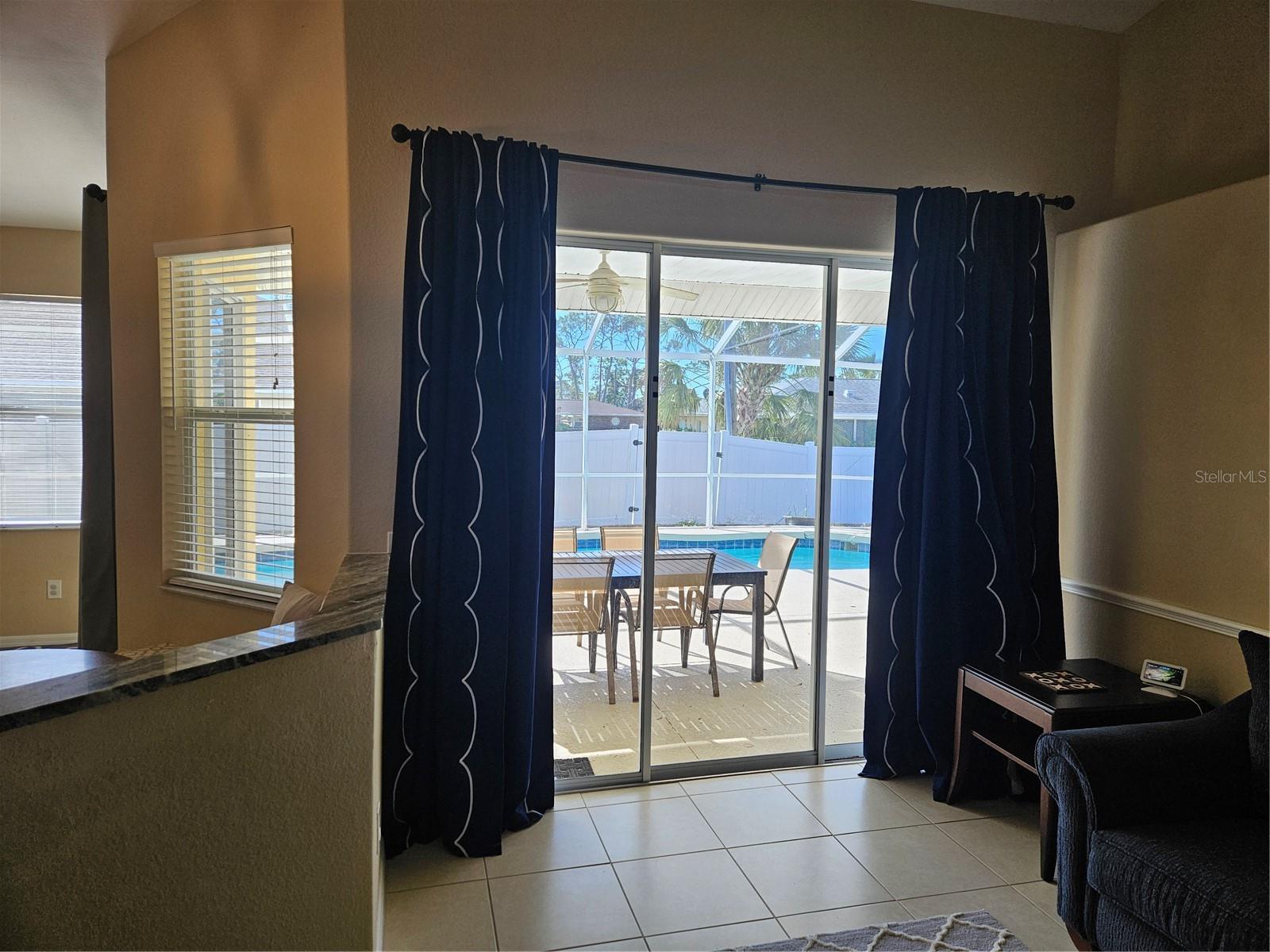 Listing Image #6