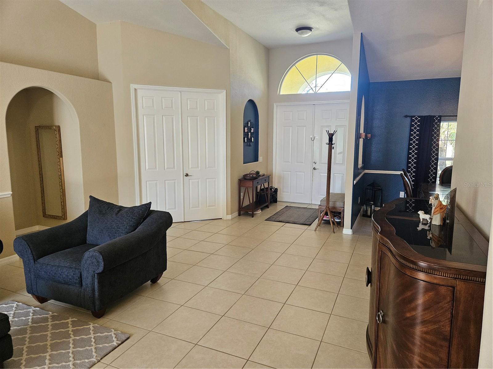 Listing Image #9