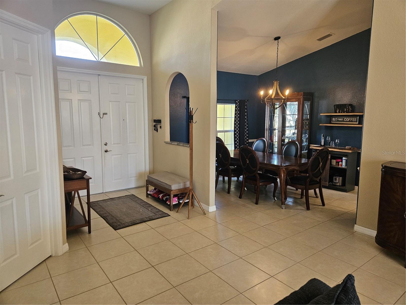 Listing Image #11