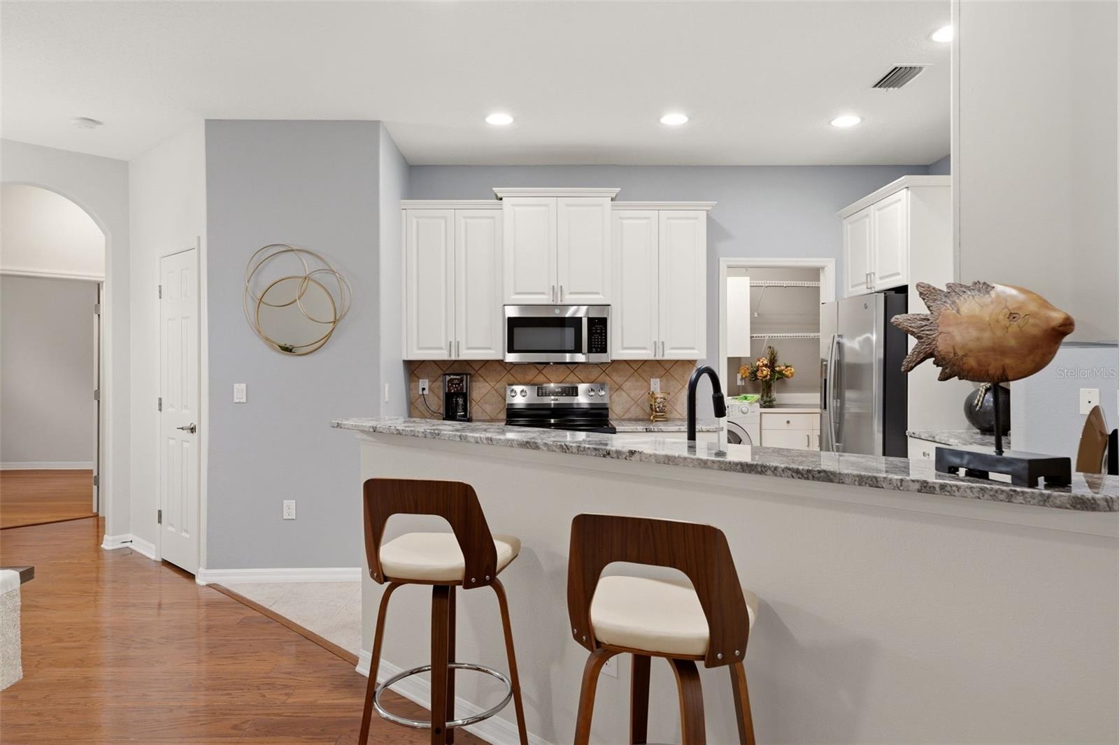 Listing Image #13