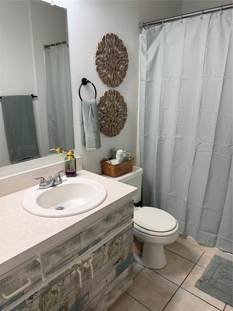 Listing Image #9