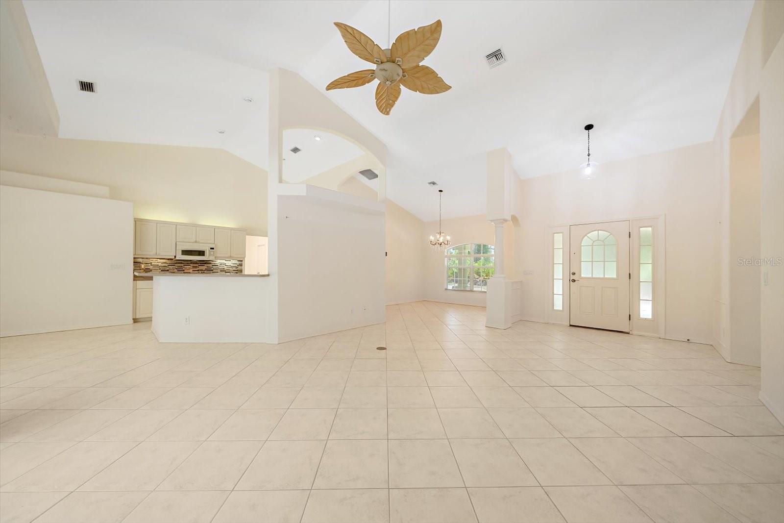 Listing Image #5