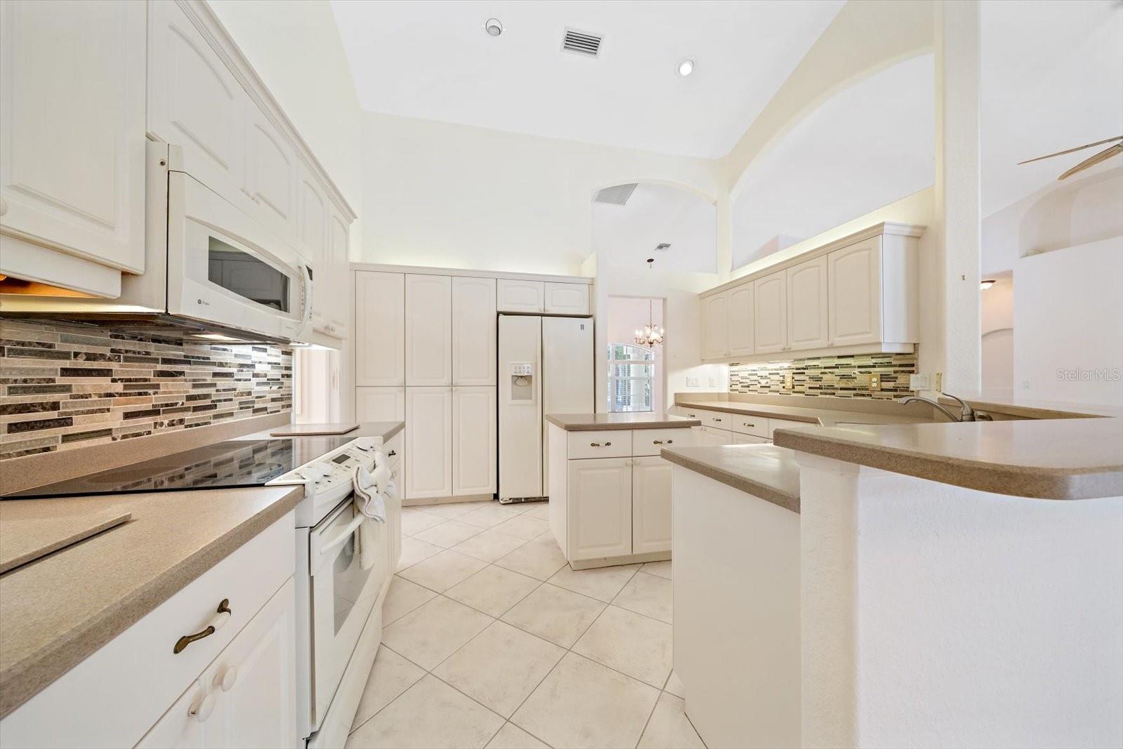 Listing Image #7