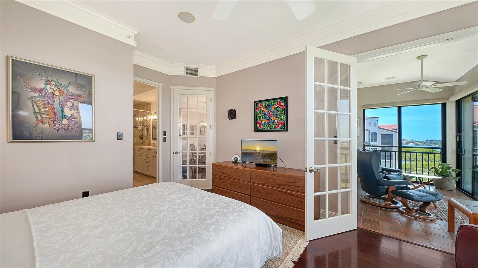 Listing Image #23