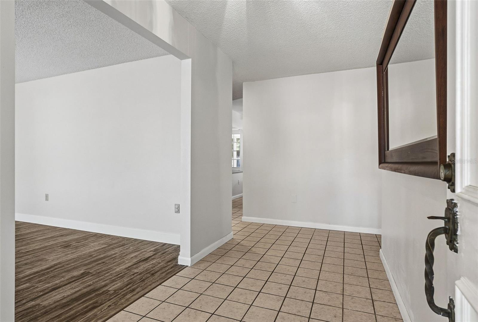 Listing Image #5