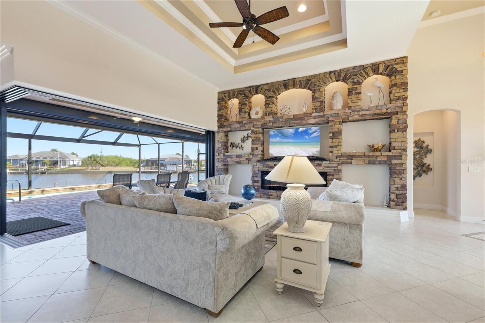 Listing Image #13