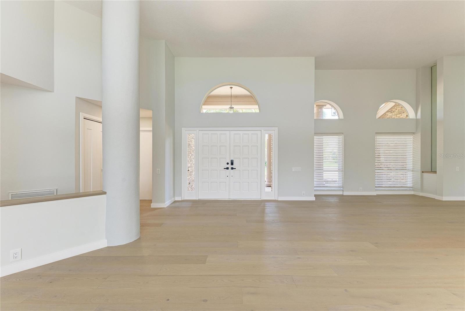 Listing Image #9