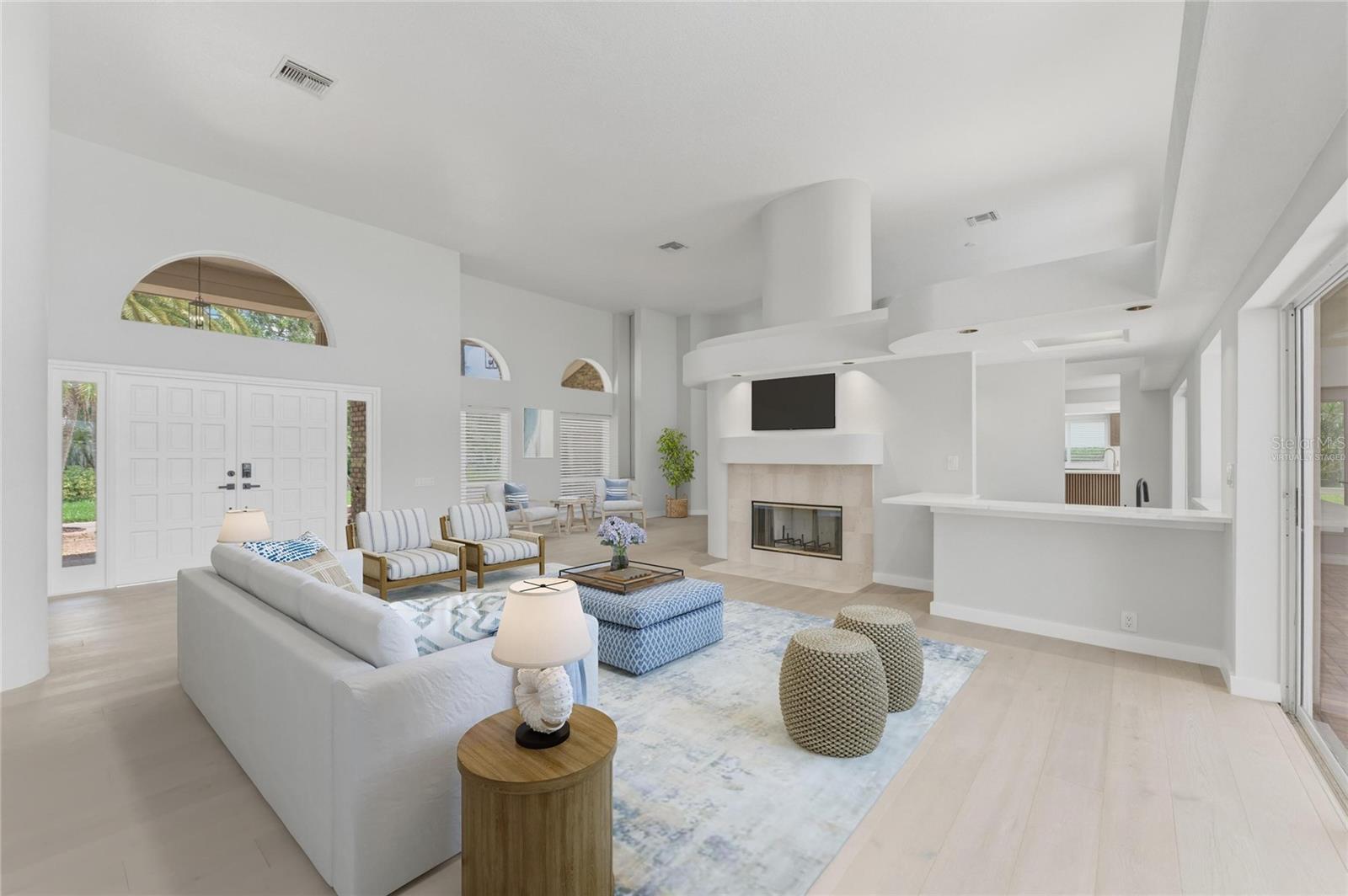 Listing Image #11