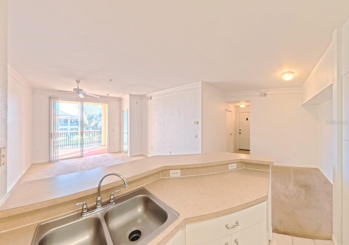 Listing Image #6