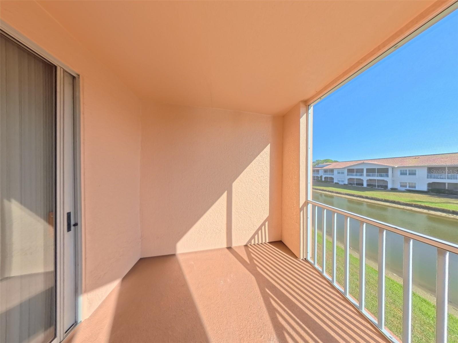 Listing Image #11