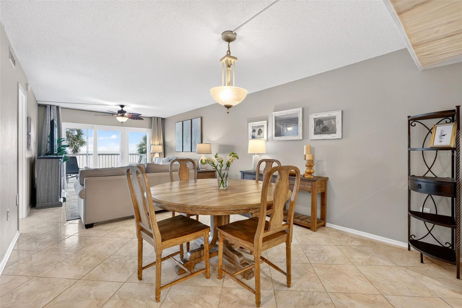 Listing Image #3