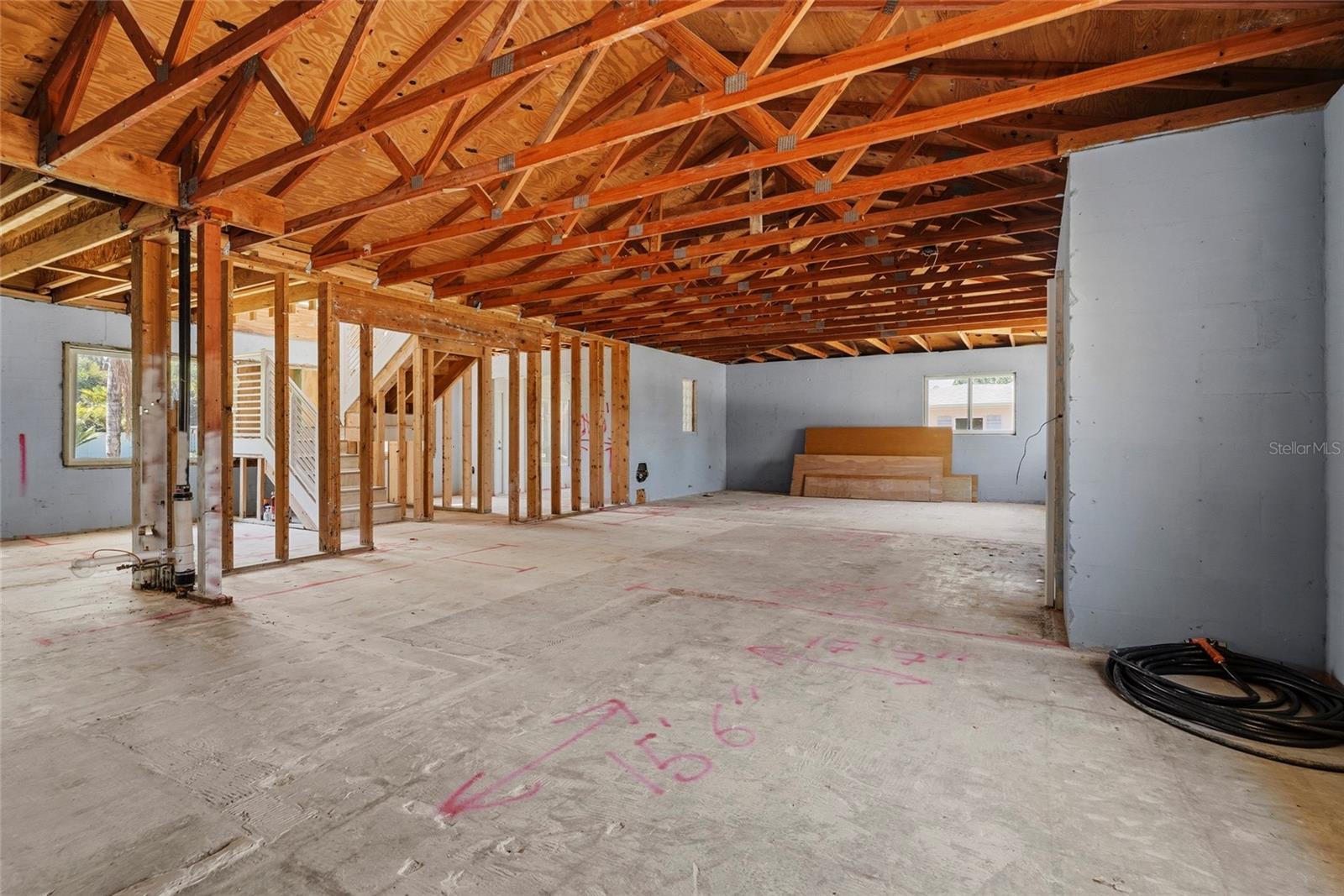 Listing Image #9