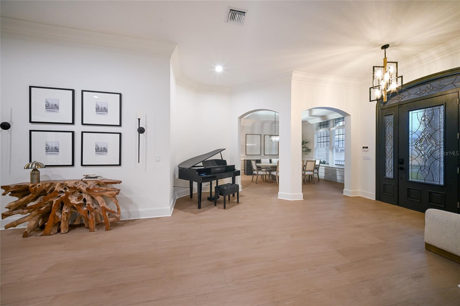 Listing Image #7