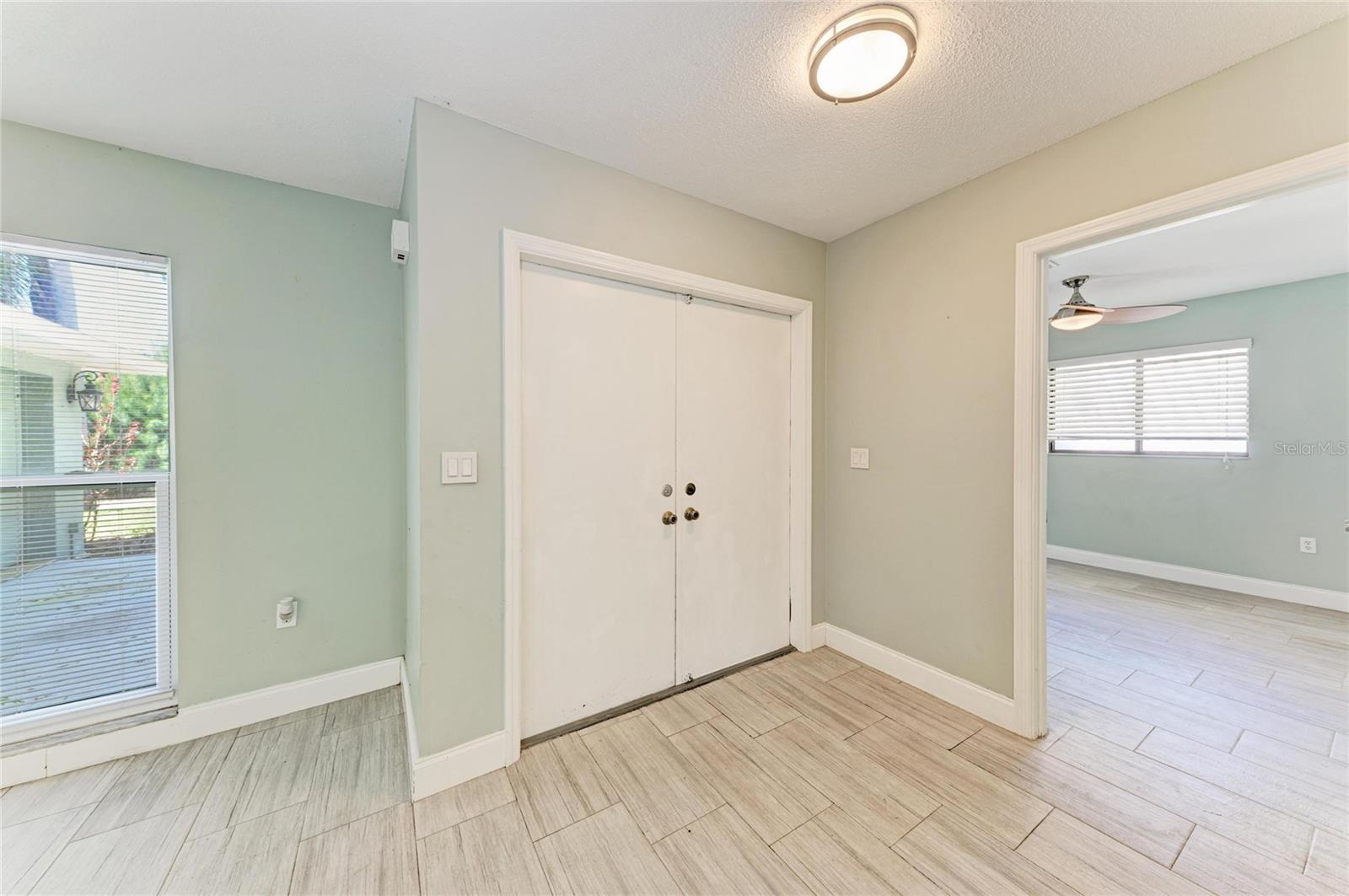 Listing Image #5