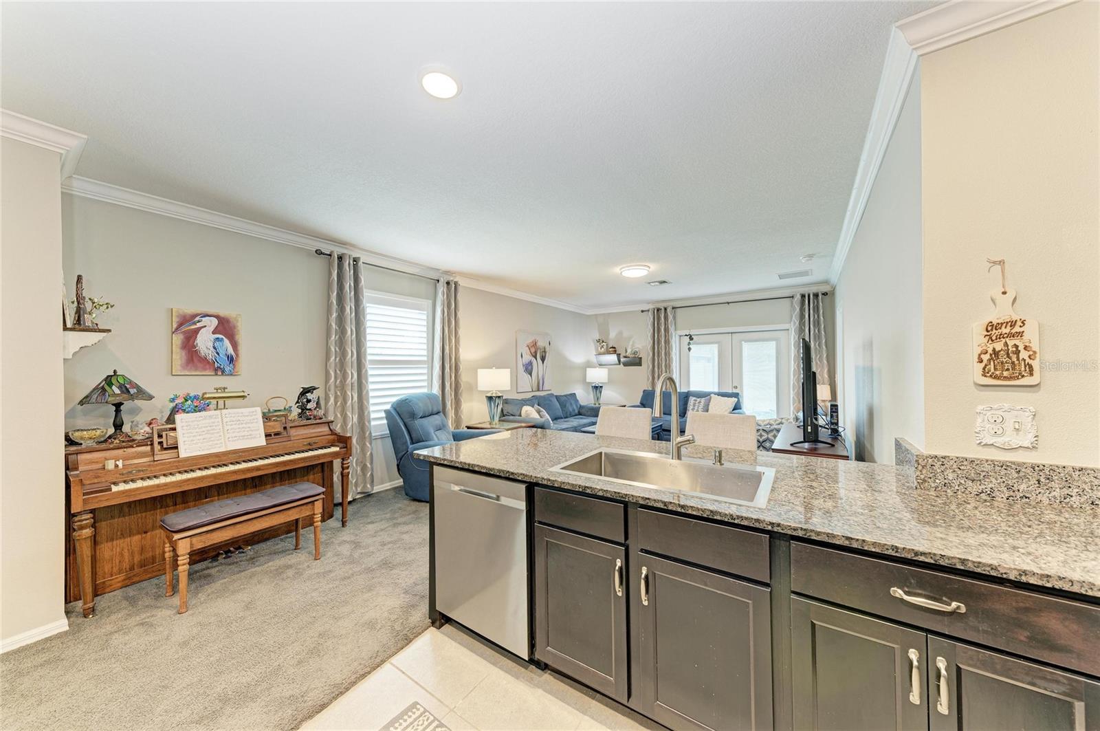 Listing Image #5