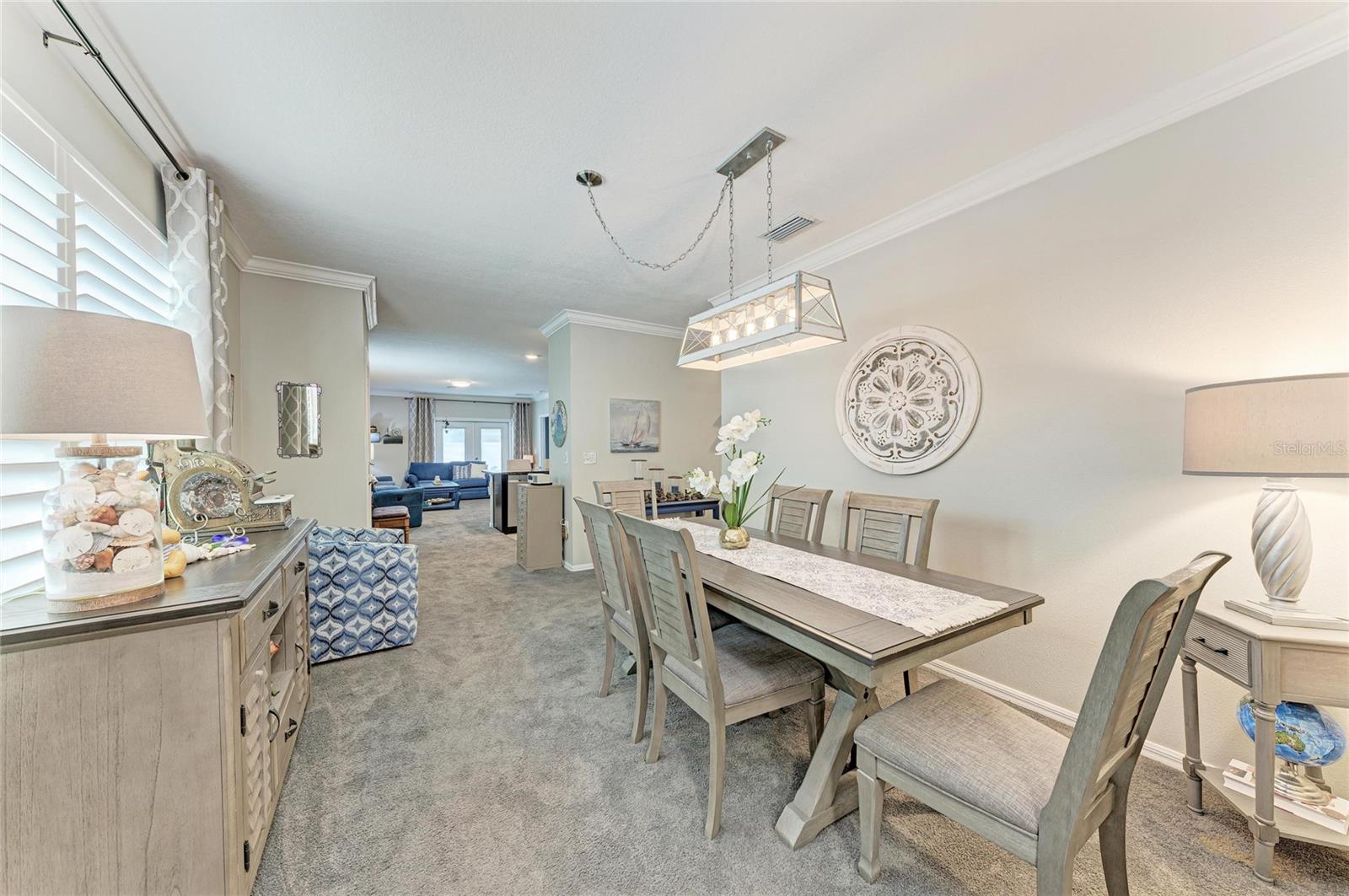 Listing Image #12