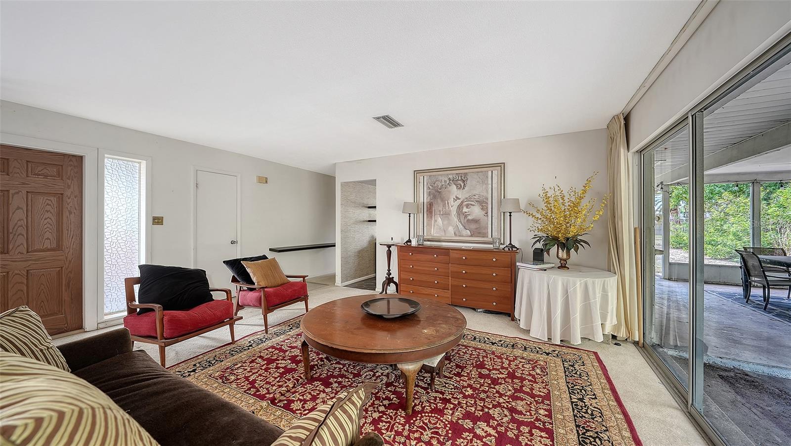 Listing Image #7