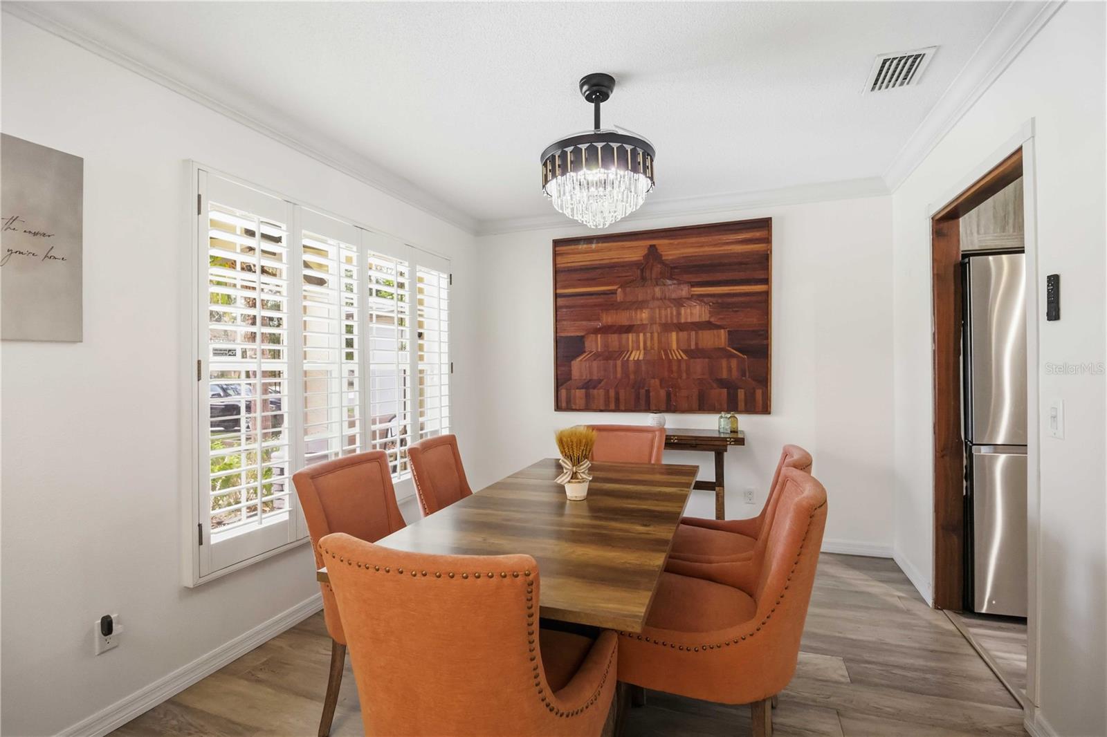Listing Image #7