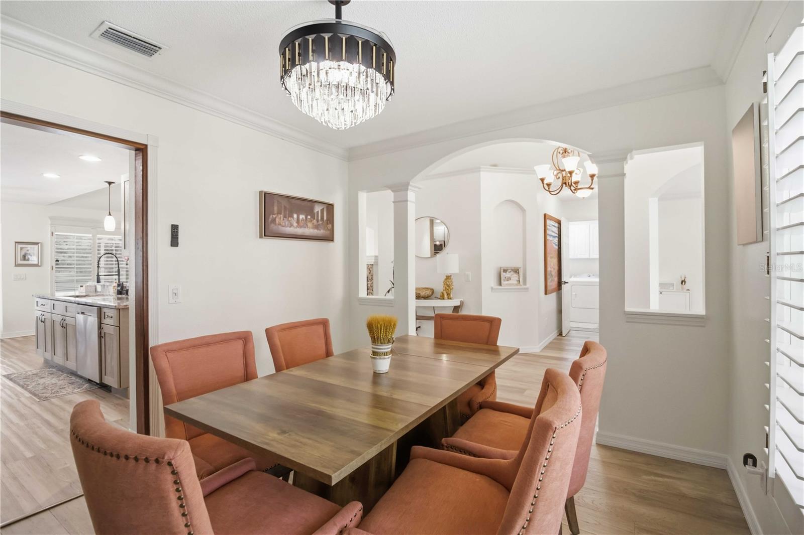 Listing Image #13