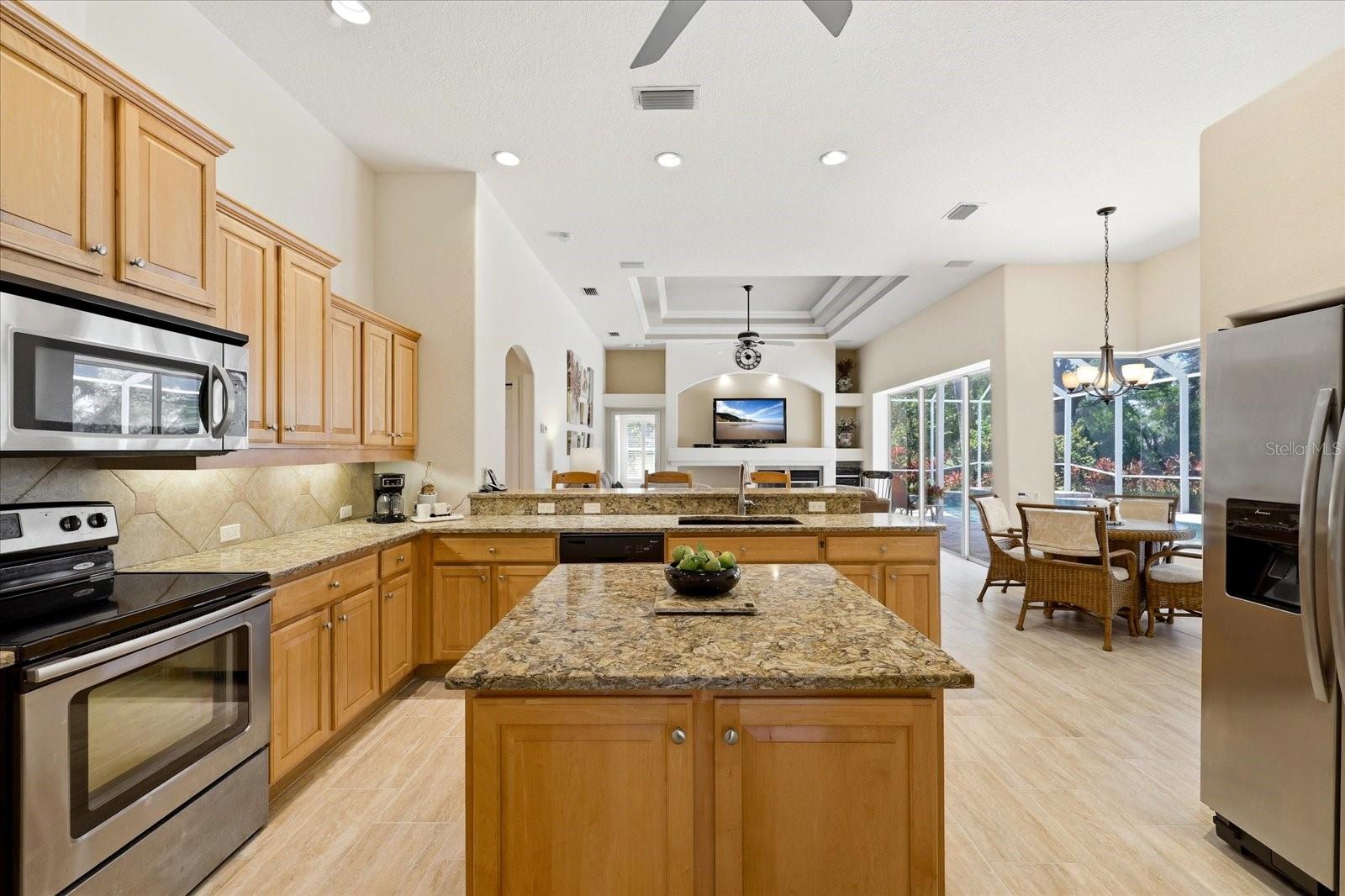 Listing Image #11