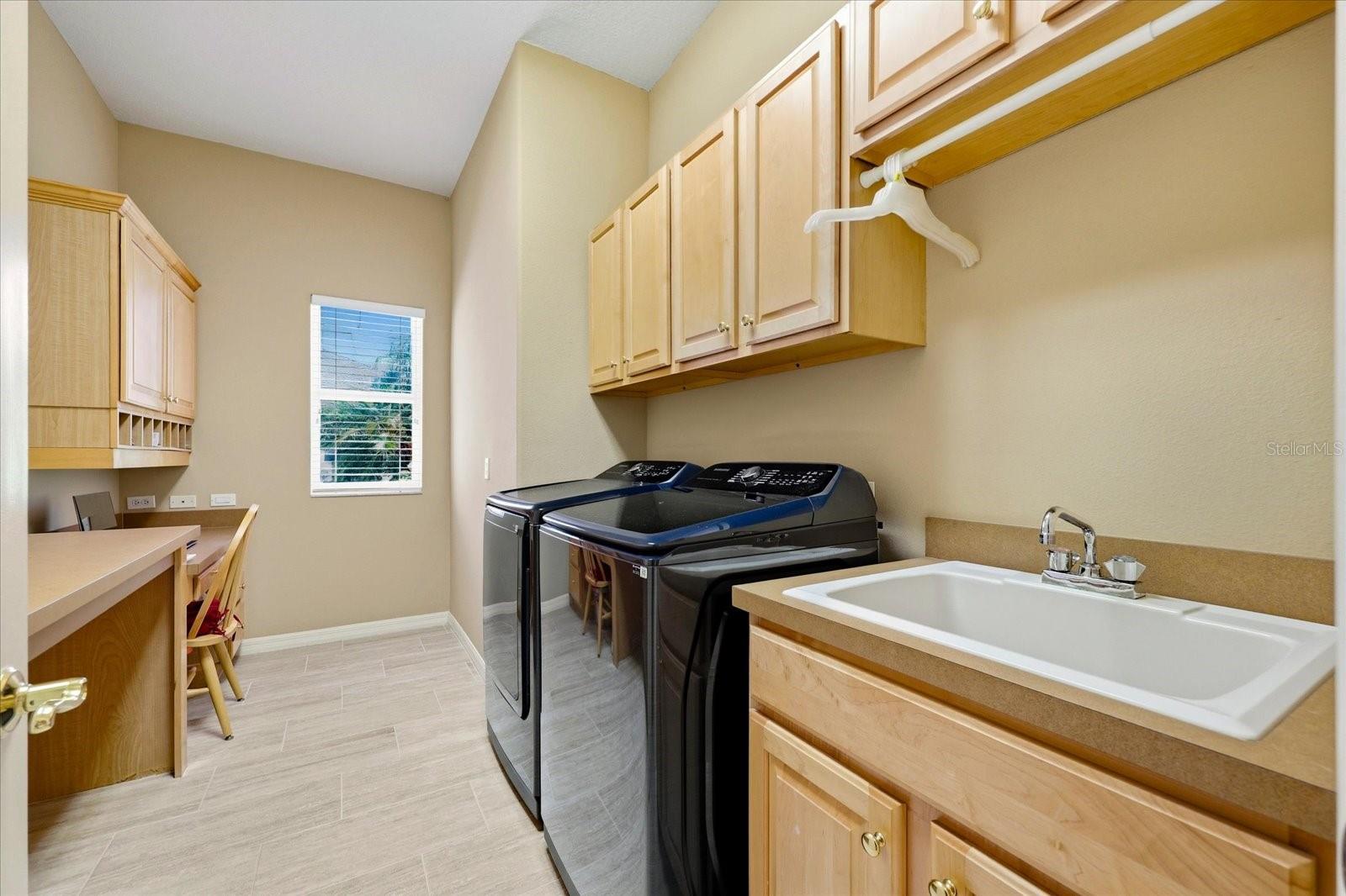 Listing Image #29