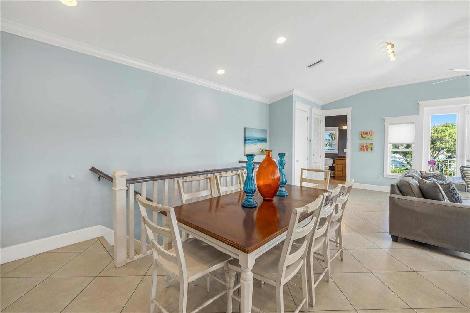 Listing Image #6