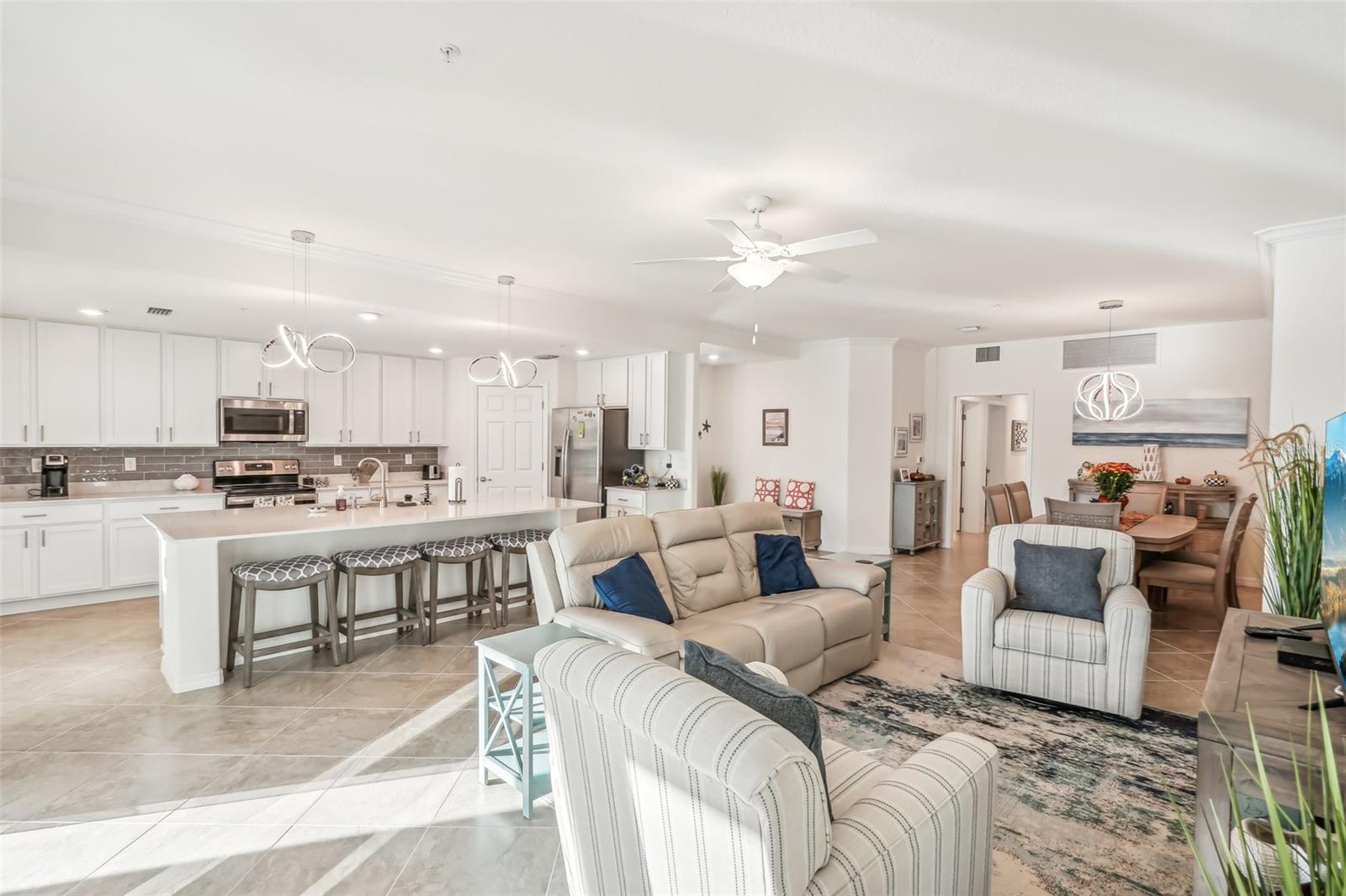 Listing Image #6