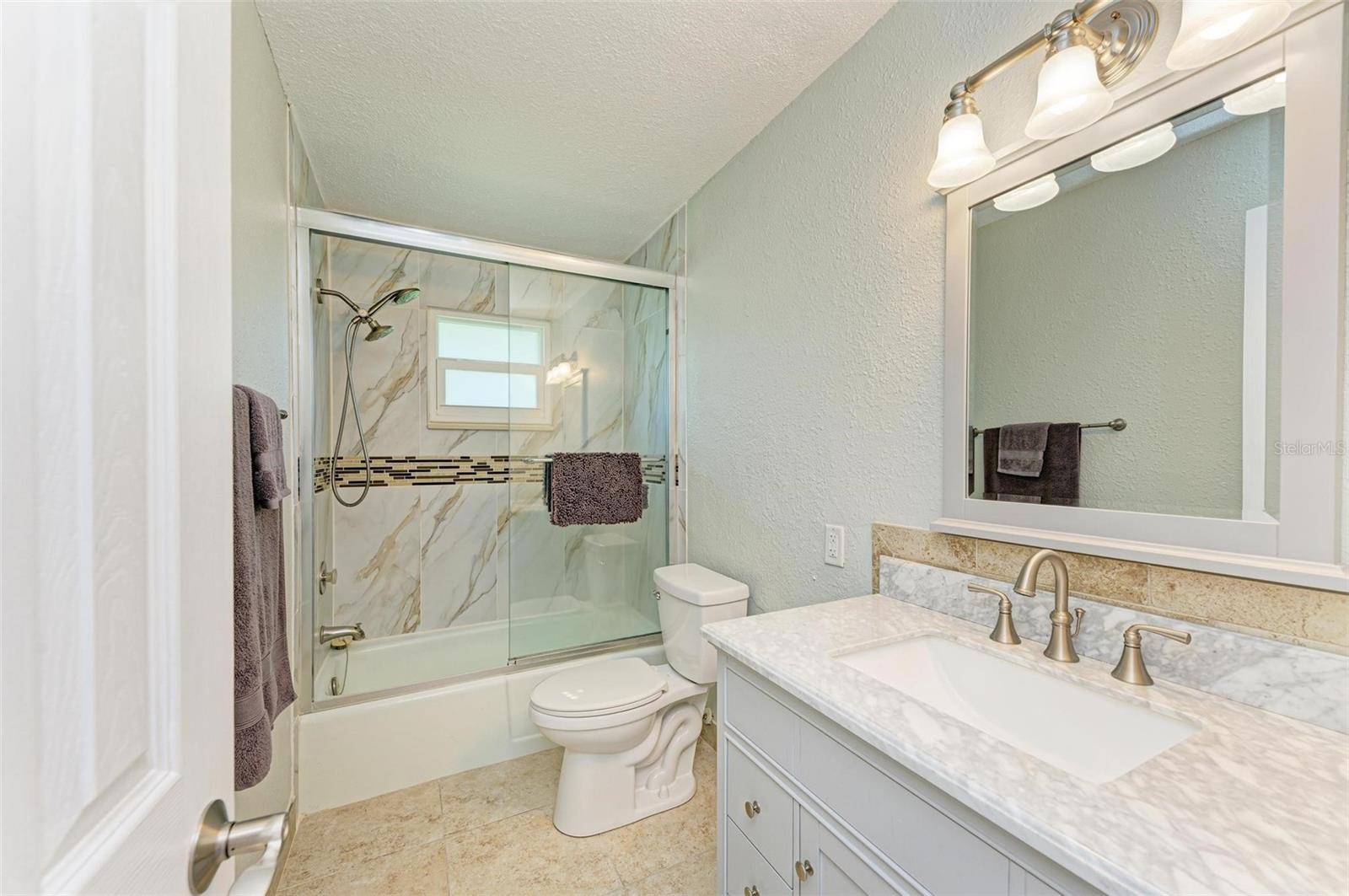 Listing Image #34