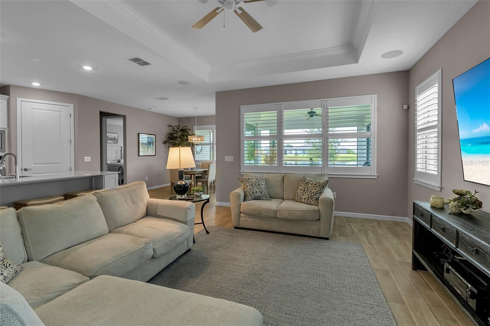 Listing Image #8