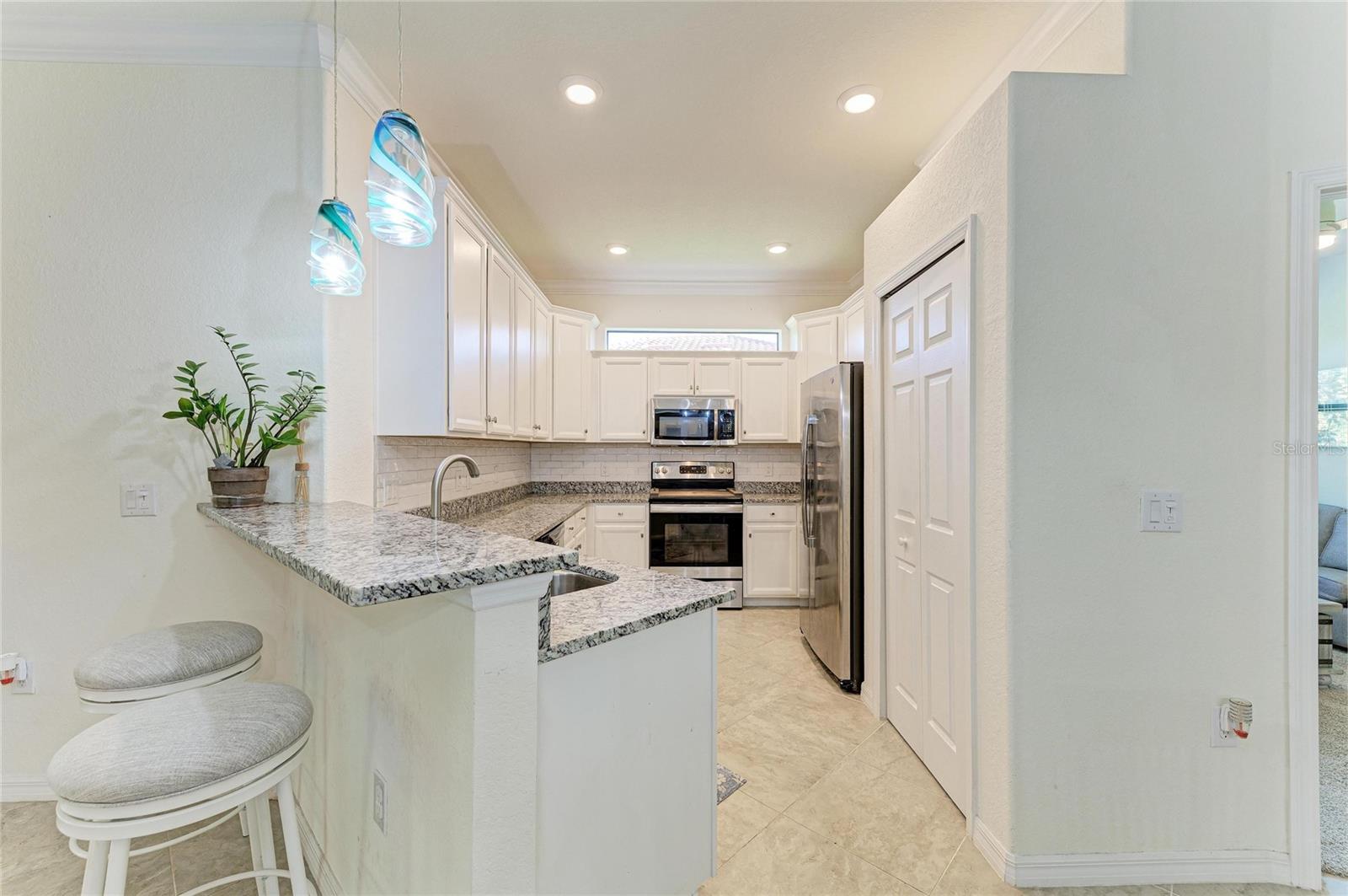 Listing Image #15