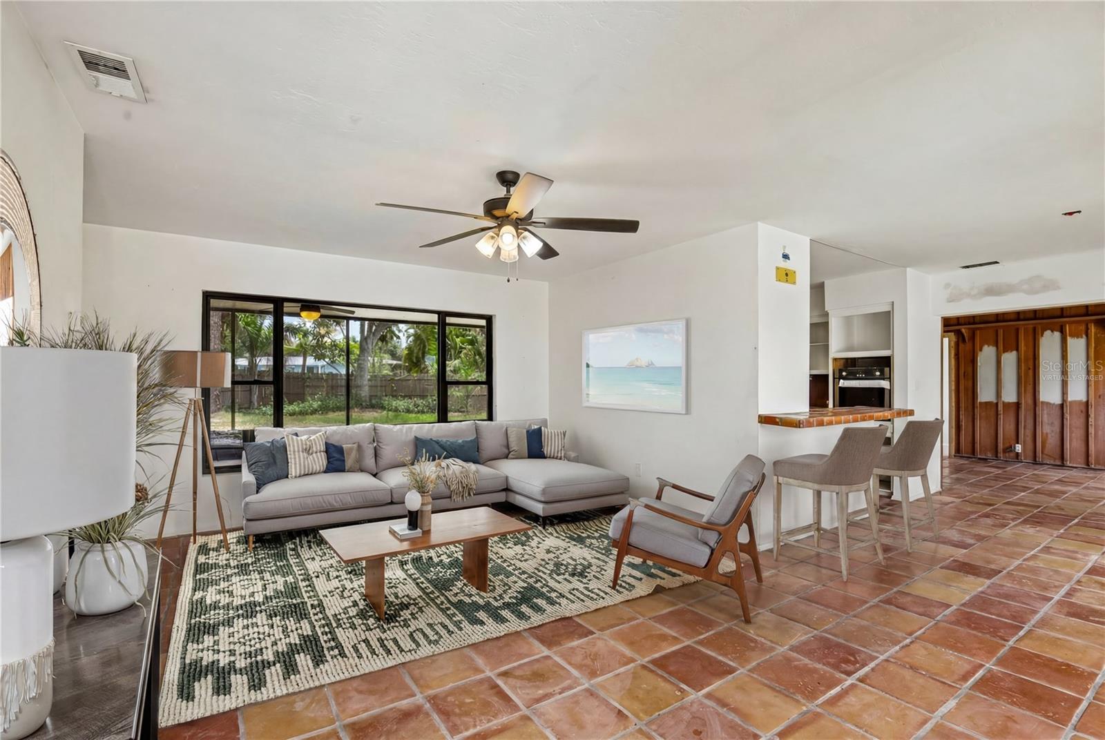 Listing Image #3