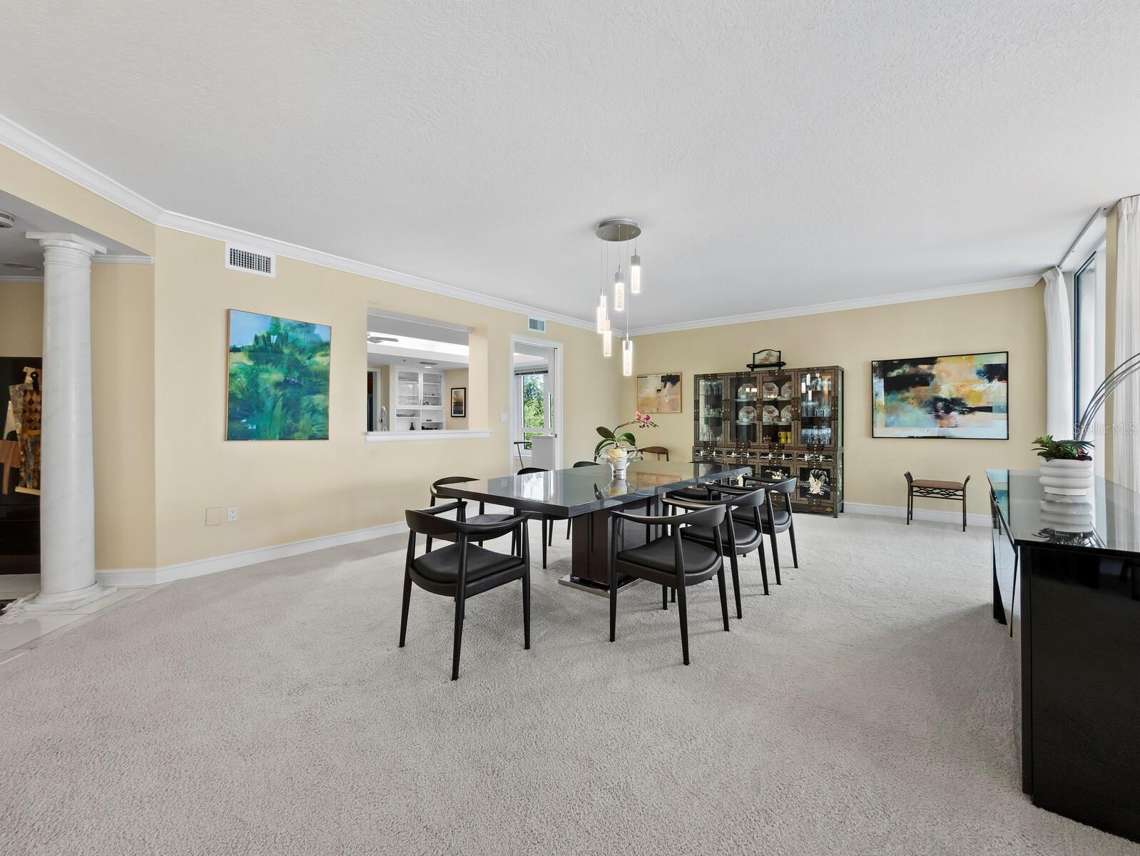 Listing Image #8