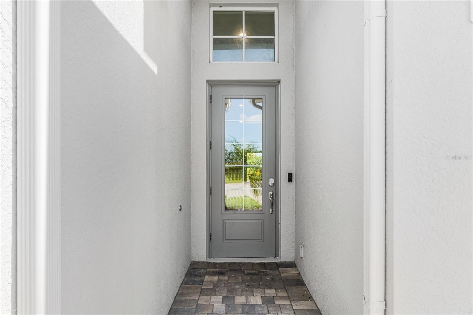 Listing Image #4