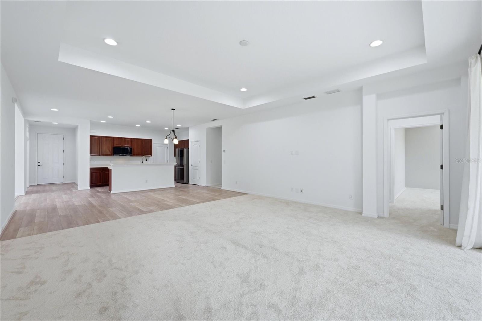 Listing Image #5