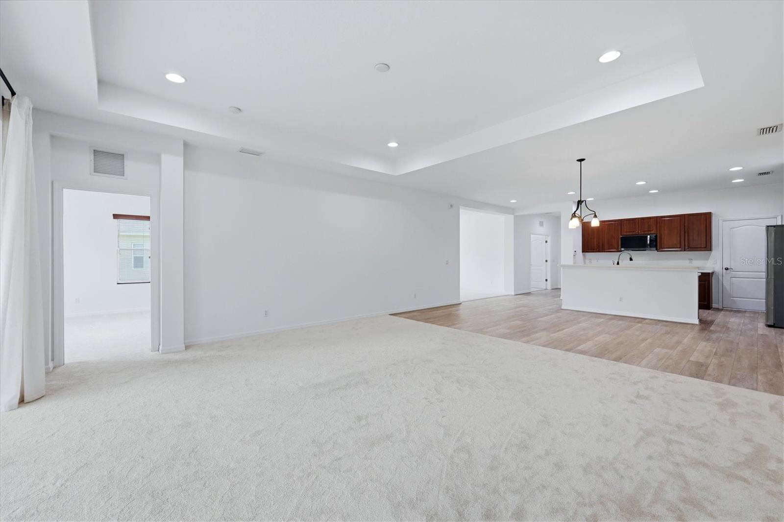 Listing Image #6
