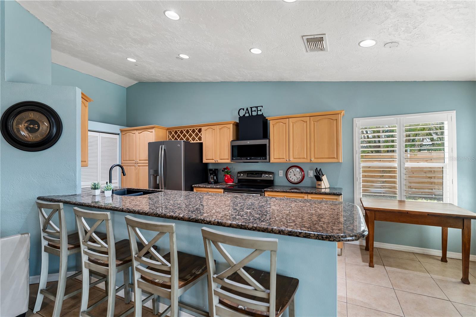 Listing Image #8