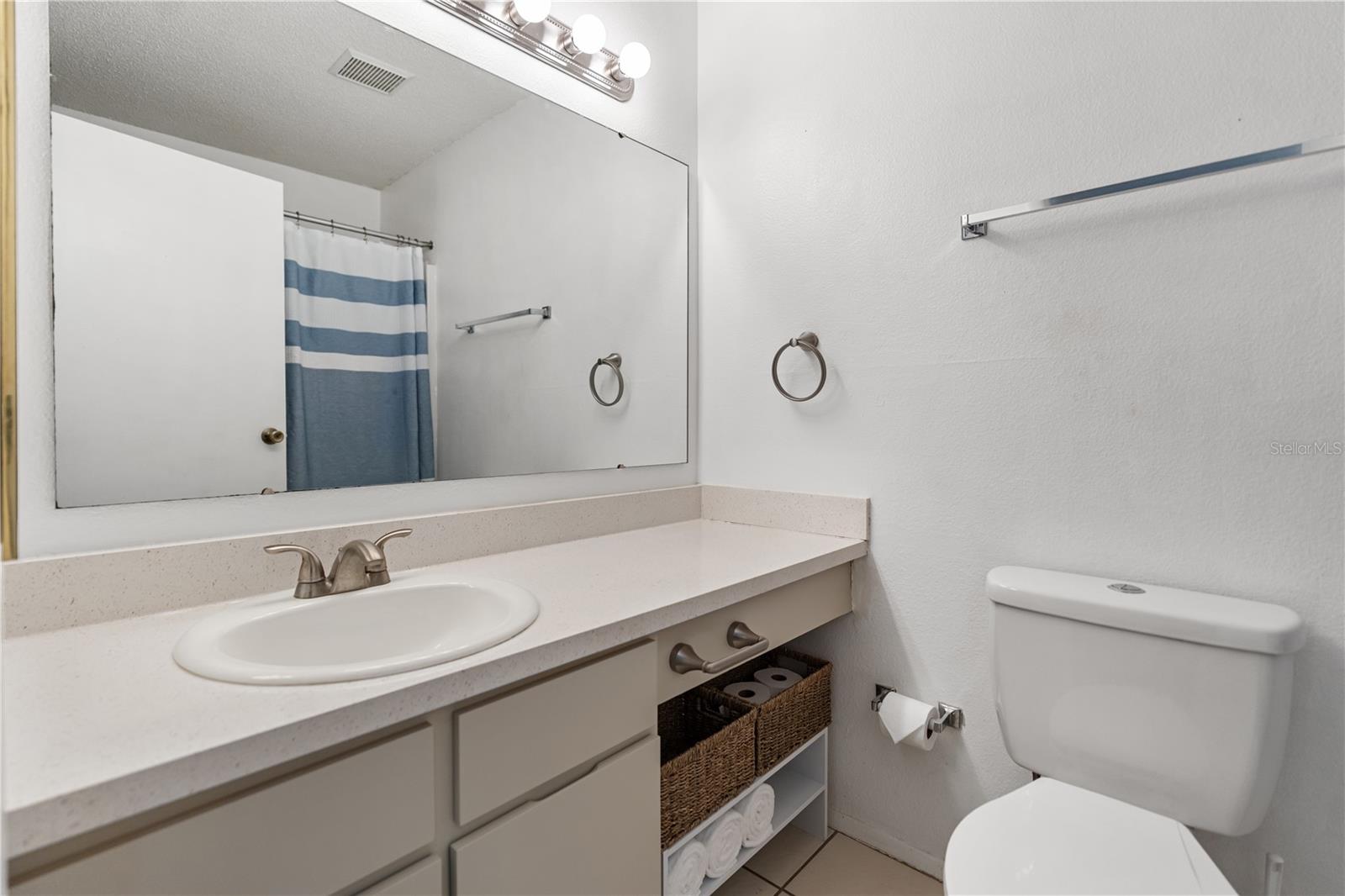 Listing Image #15