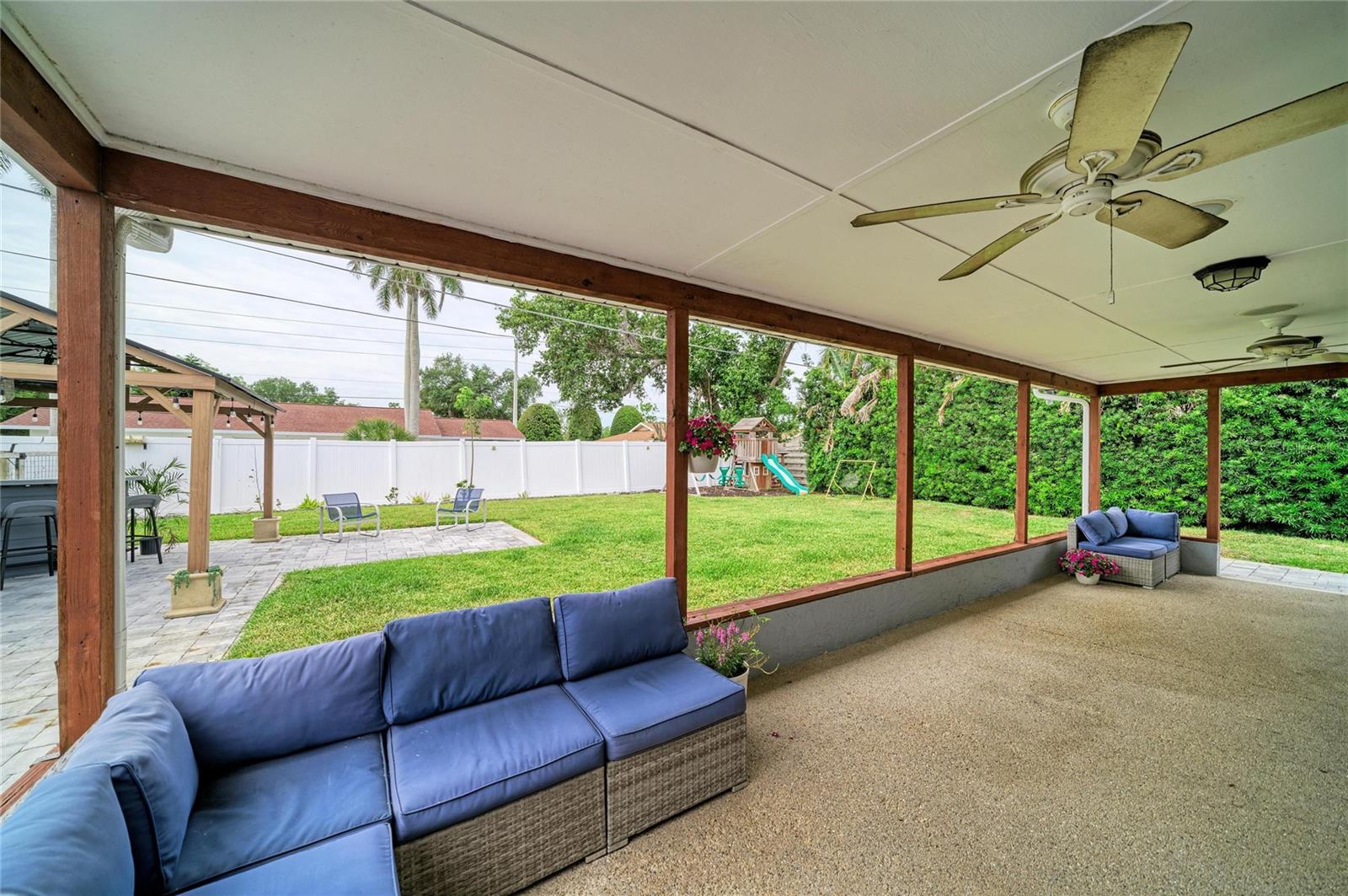 Listing Image #33
