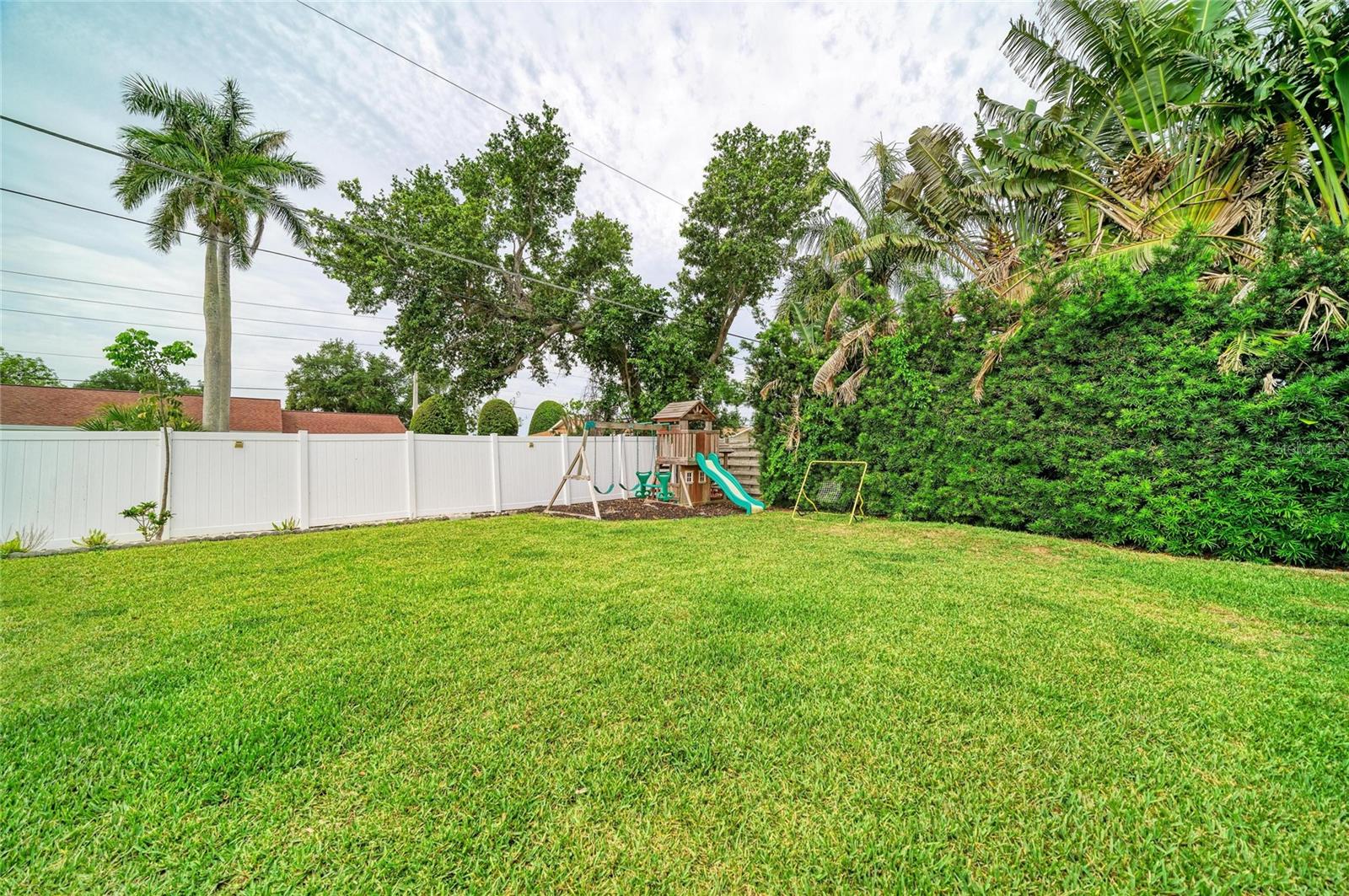 Listing Image #38