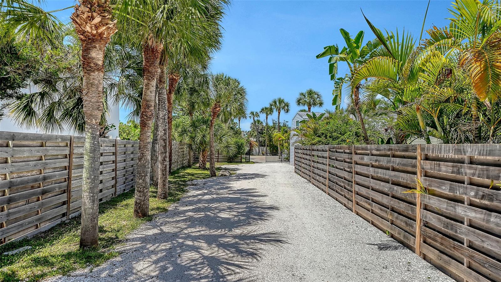 Listing Image #5