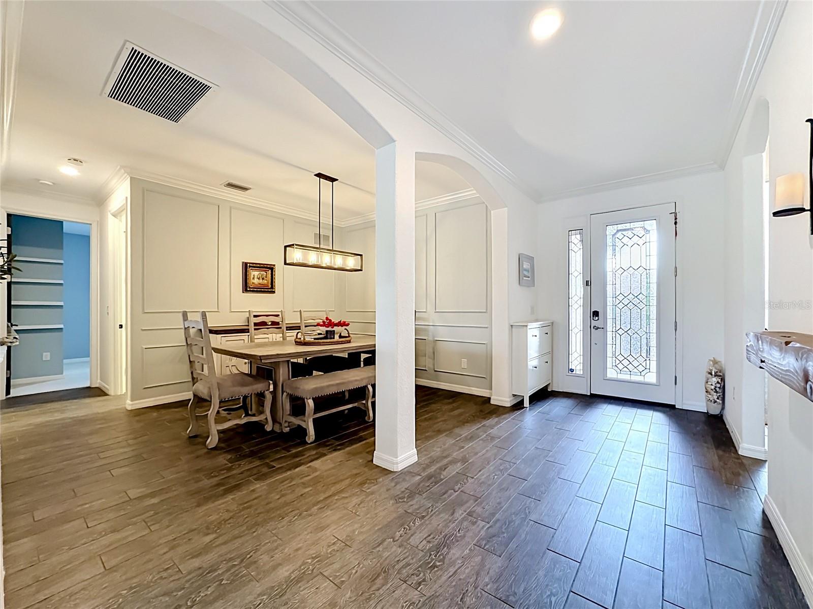 Listing Image #11