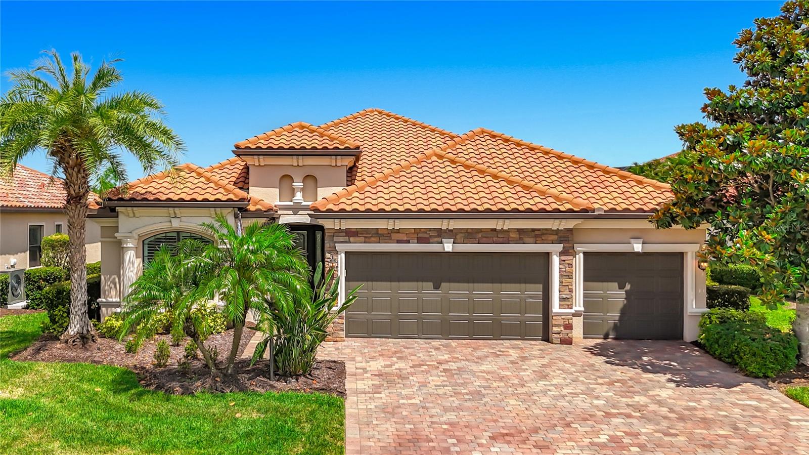 Listing Image #57