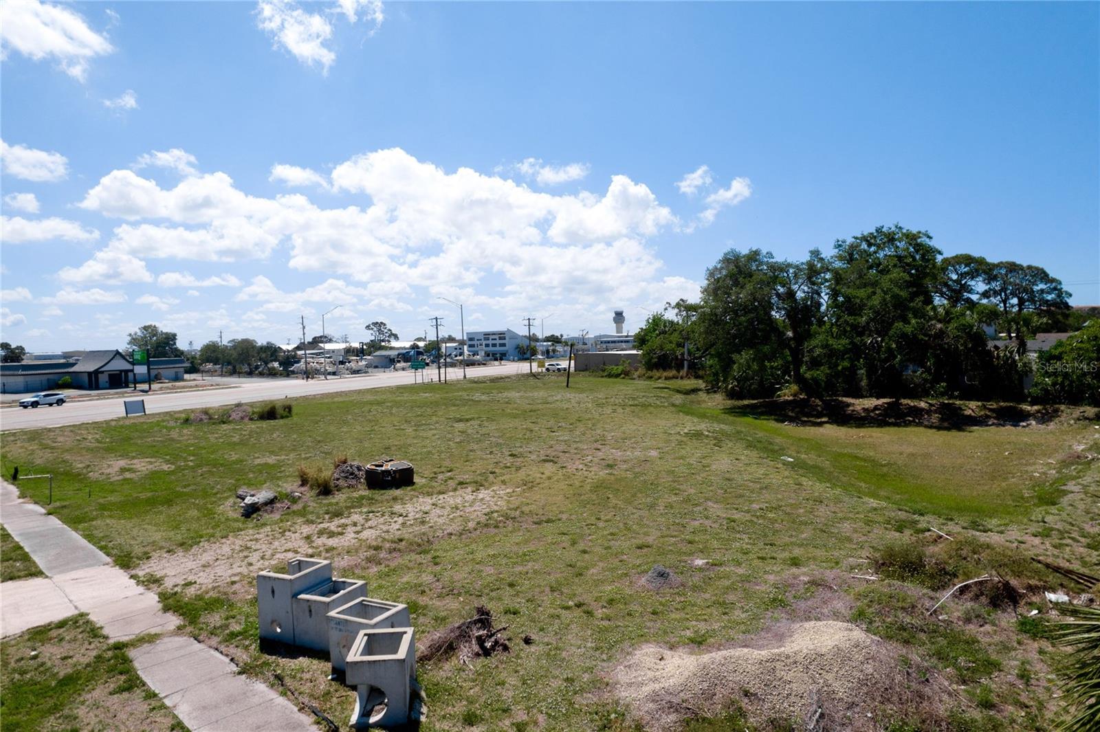Listing Image #5