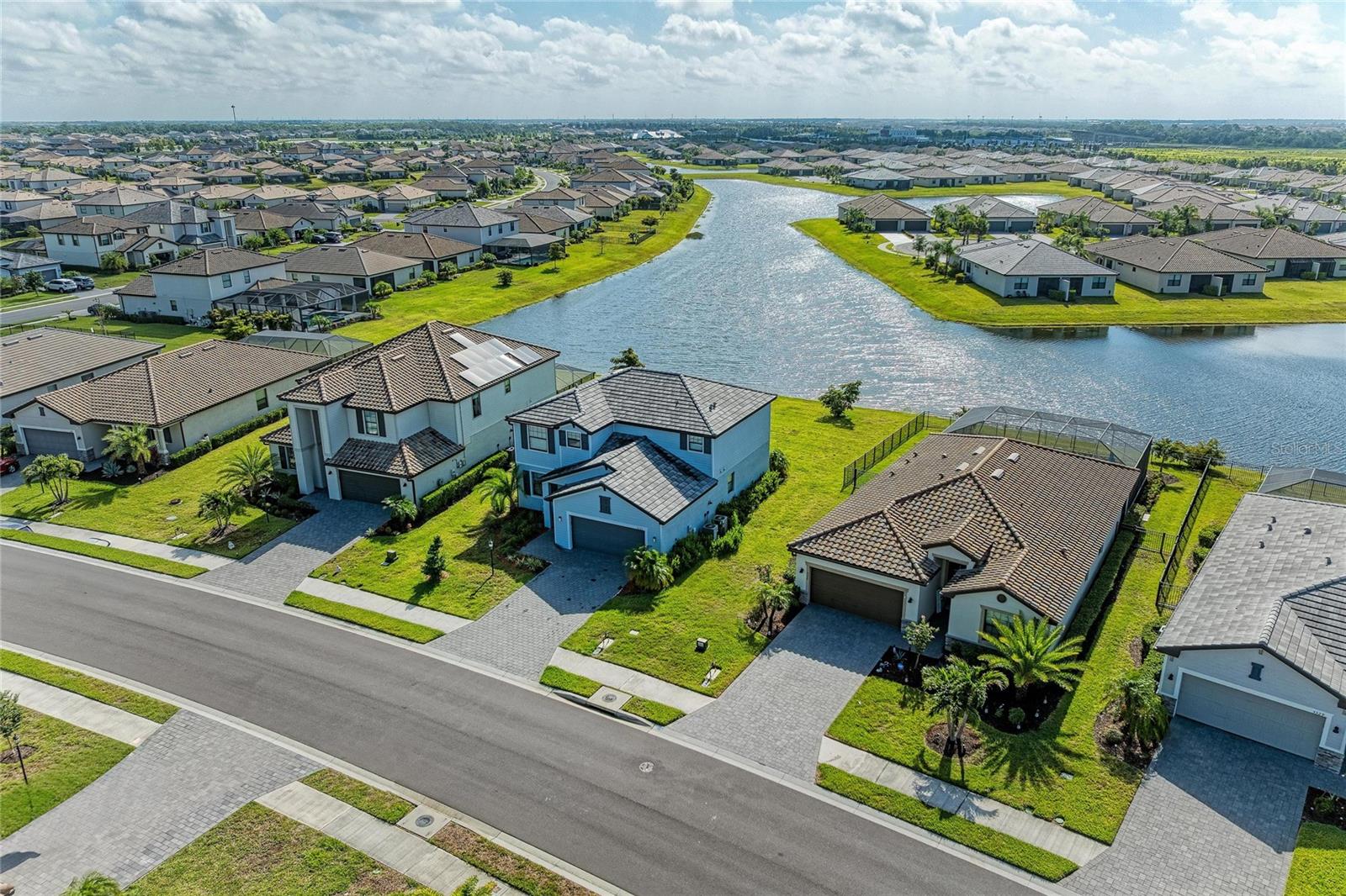 Listing Image #3