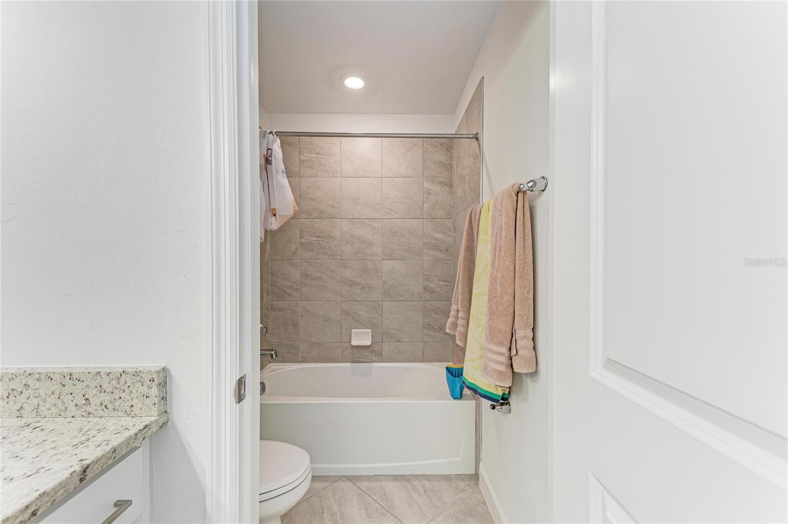 Listing Image #43
